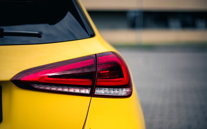 Mercedes-Benz Klasa A cena 179000 przebieg: 57192, rok produkcji 2019 z Poznań małe 742
